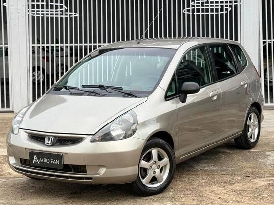 HONDA FIT 1.4 LXL 16V FLEX 4P AUTOMÁTICO HONDA FIT 1.4 LXL 16V FLEX 4P AUTOMÁTICO